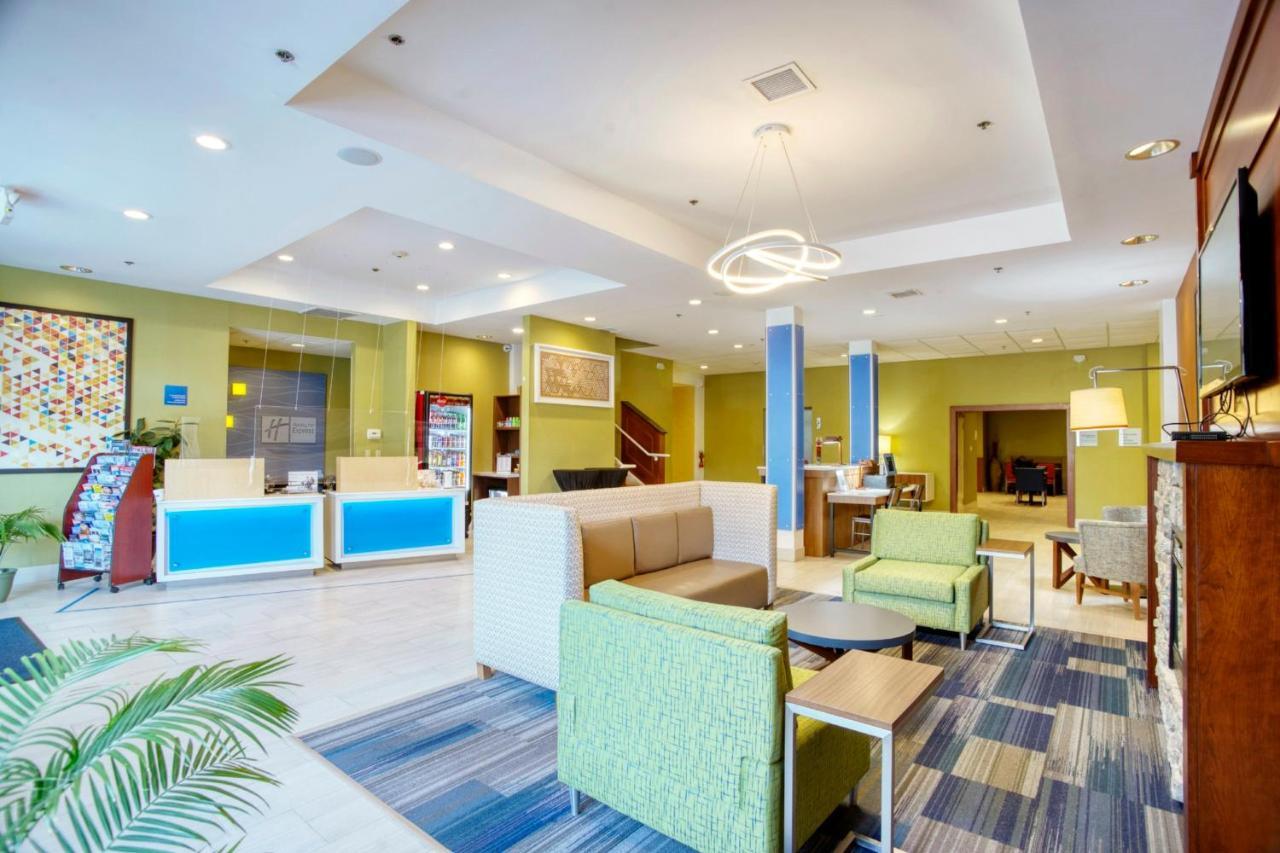Holiday Inn Express La Plata By Ihg Exterior foto